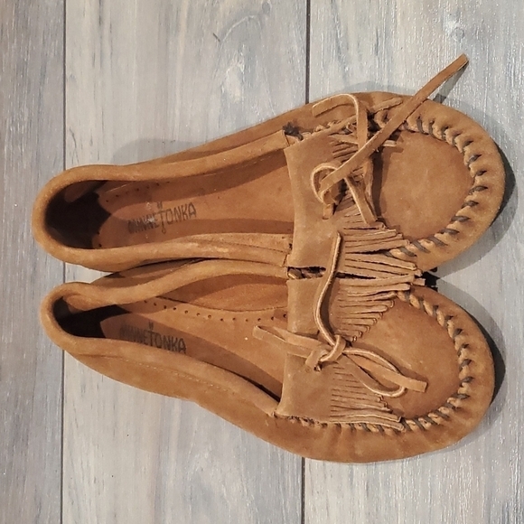 Minnetonka Women Loafer Suede shoes flats sz 9 moccasin - Picture 3 of 10